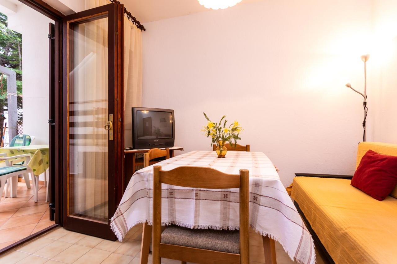 Rooms & Studio Apartment Mira Baška Εξωτερικό φωτογραφία