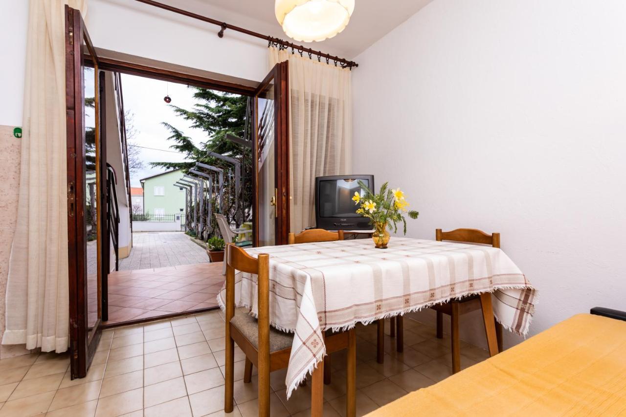 Rooms & Studio Apartment Mira Baška Εξωτερικό φωτογραφία
