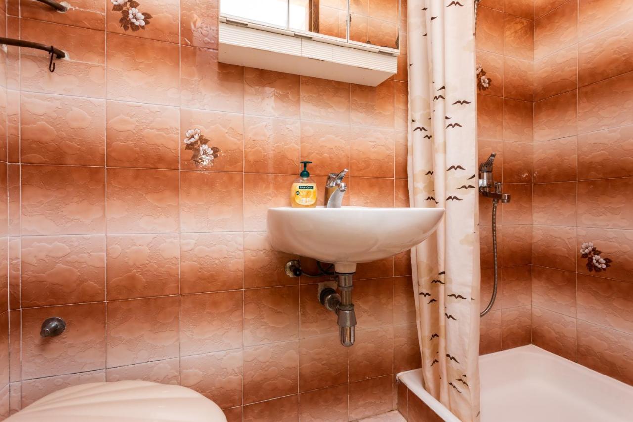 Rooms & Studio Apartment Mira Baška Εξωτερικό φωτογραφία