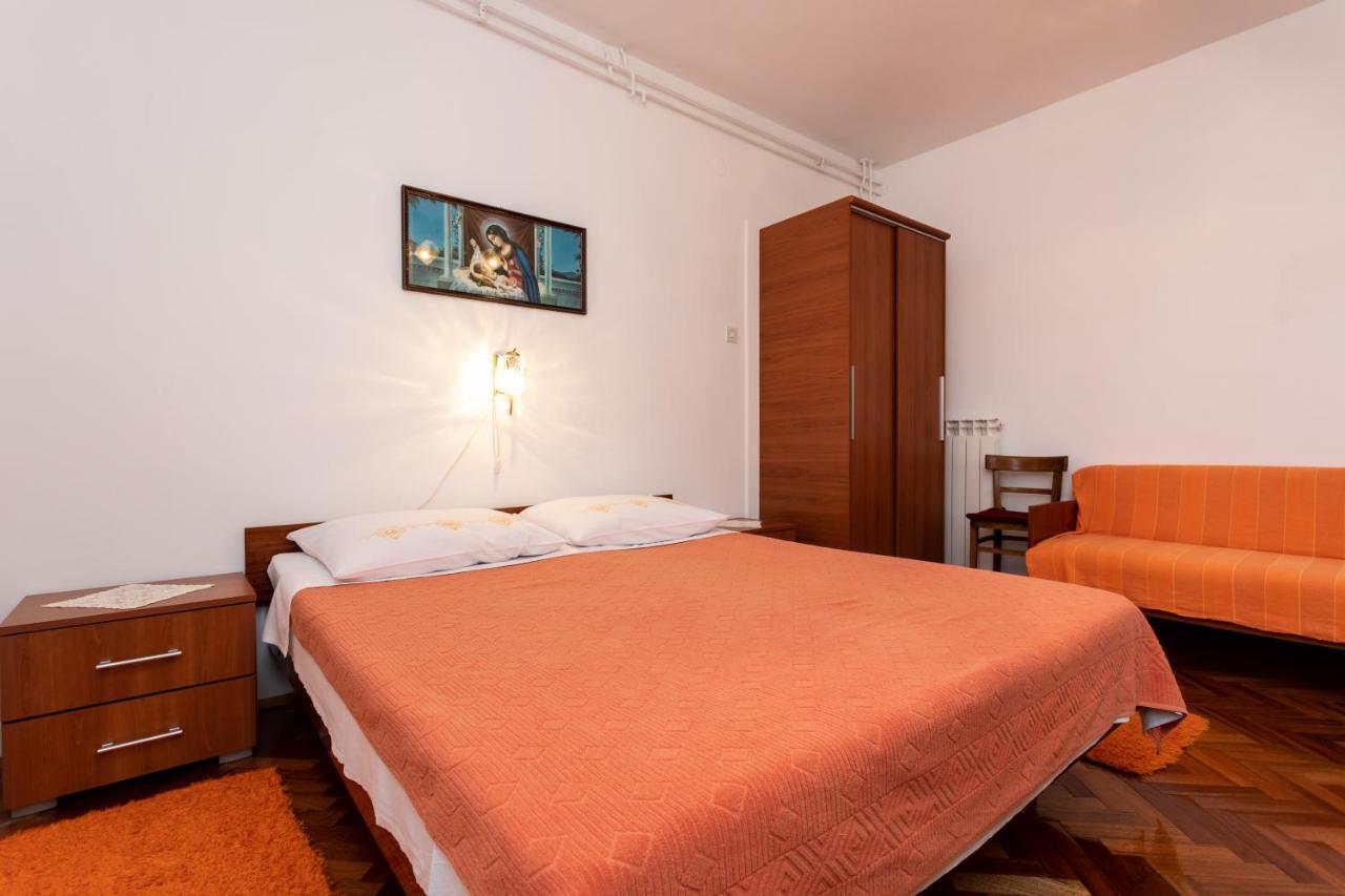 Rooms & Studio Apartment Mira Baška Εξωτερικό φωτογραφία