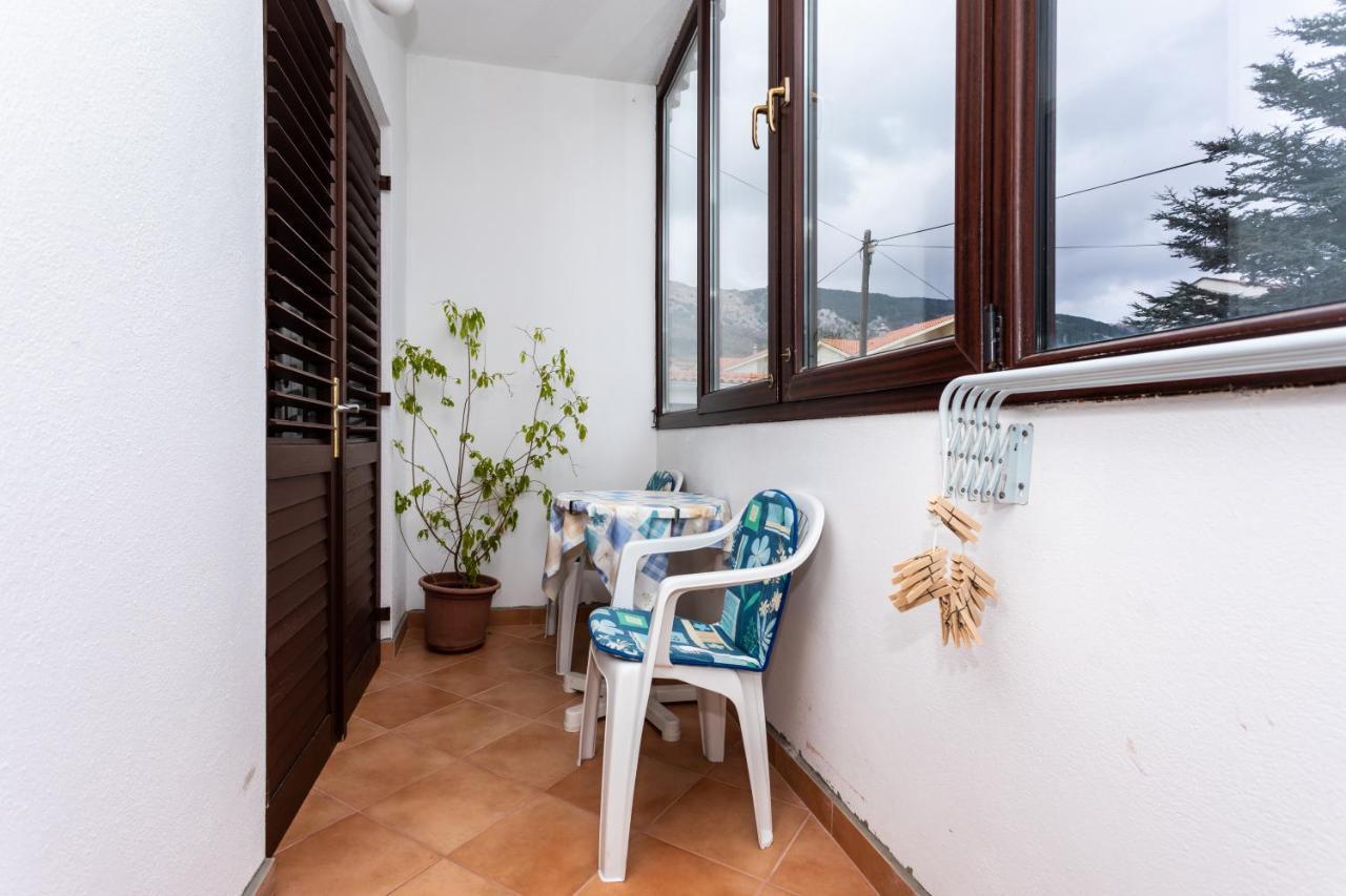 Rooms & Studio Apartment Mira Baška Εξωτερικό φωτογραφία