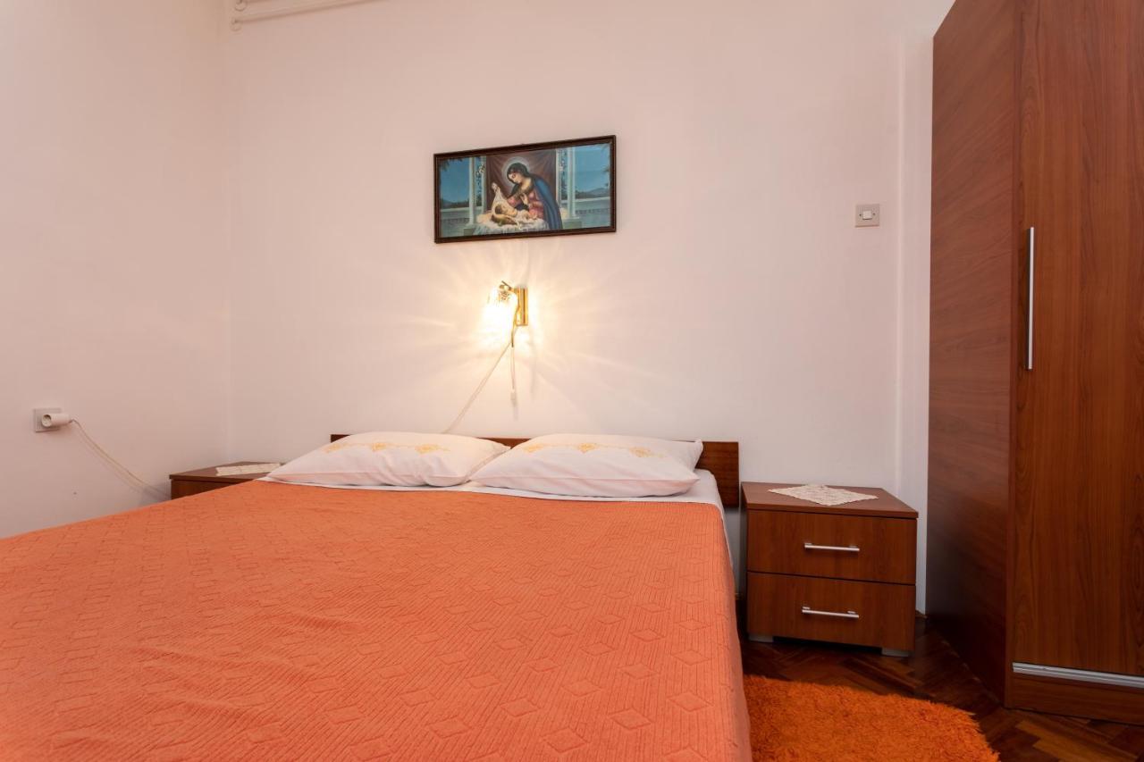 Rooms & Studio Apartment Mira Baška Εξωτερικό φωτογραφία
