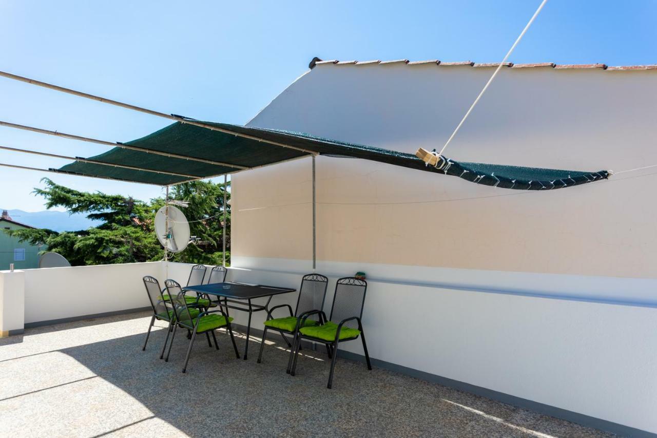 Rooms & Studio Apartment Mira Baška Εξωτερικό φωτογραφία